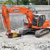 Doosan DX225LC с гидромолотом