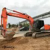 Гусеничный экскаватор Hitachi ZX200