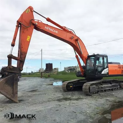 Гусеничный экскаватор Hitachi ZX330LC