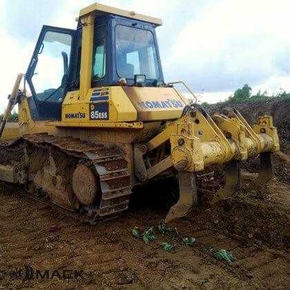 Аренда бульдозера Komatsu D85ESS-2A в Москве и Московской области