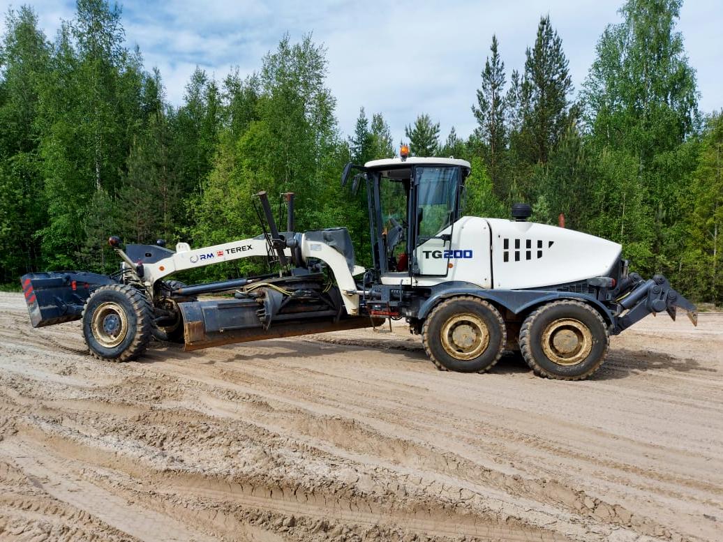 Аренда грейдера Terex TG 200