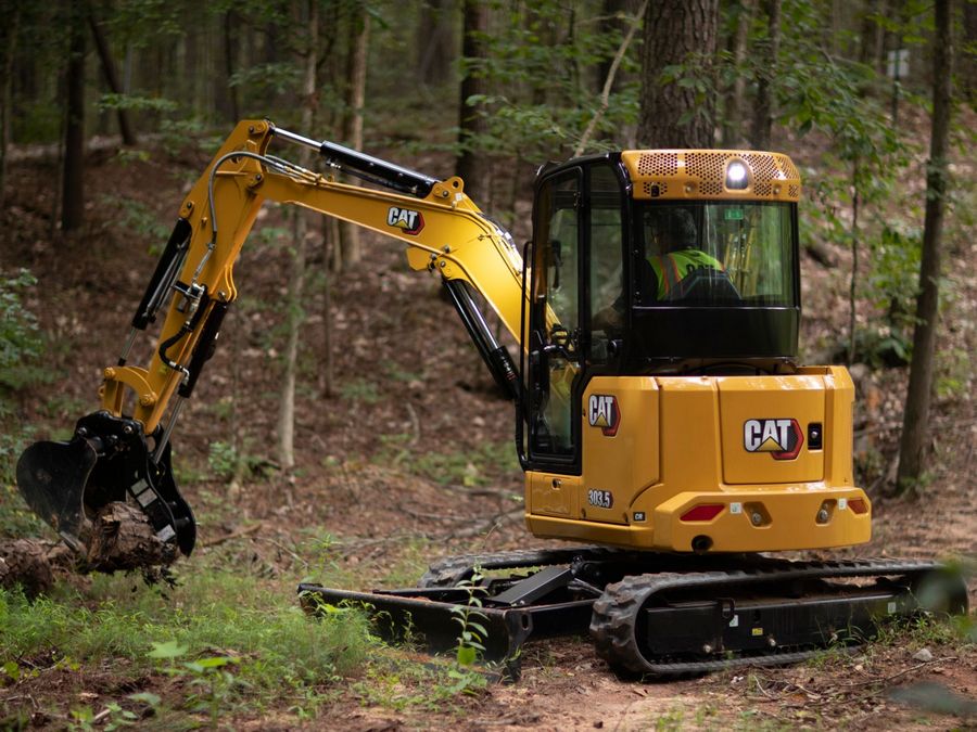 Аренда мини-экскаватора CAT 303.5E